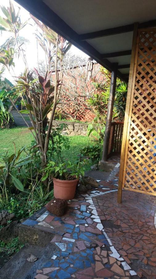 Cabanas Maria Hau Hanga Roa Exterior photo